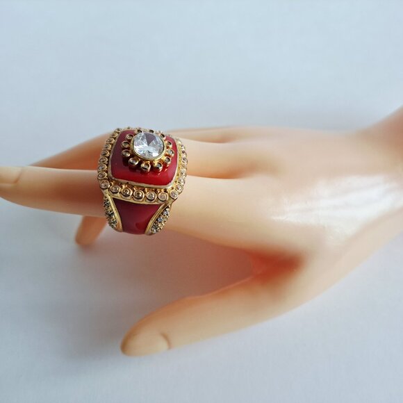 New Women's Red Resin Cubic Zirconia Ring Size 7 - Picture 12 of 13